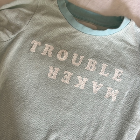 Trouble Maker by Sol Angeles sweatshirt 4T🌊 - Picture 2 of 4